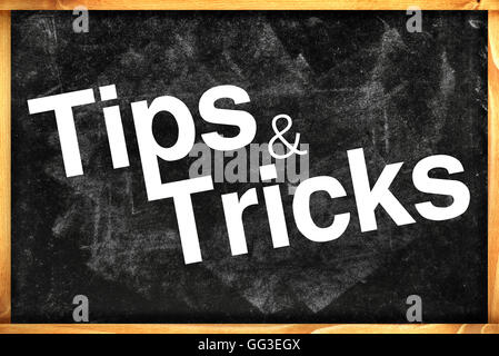 Tipps und Tricks Titel an schwarze Tafel Stockfoto