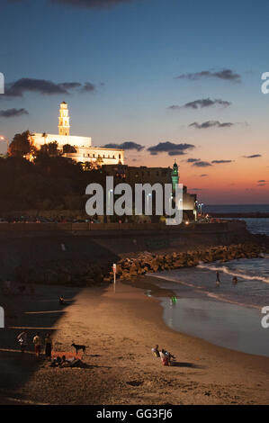 Israel, Naher Osten: Sonnenuntergang auf die Silhouette der Altstadt von Jaffa, dem ältesten Teil von Tel Aviv Yafo, einer der ältesten Hafenstadt in Israel. Stockfoto