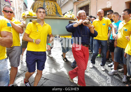 Sassari, Sardinien, der Candelieri Abstieg Stockfoto