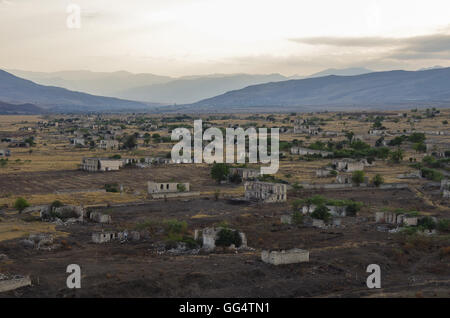 Die Ruinen der Stadt Agdam in Nagorno-Karabakh Republik. Aserbaidschan - Armenien Krieg Ergebnis Stockfoto