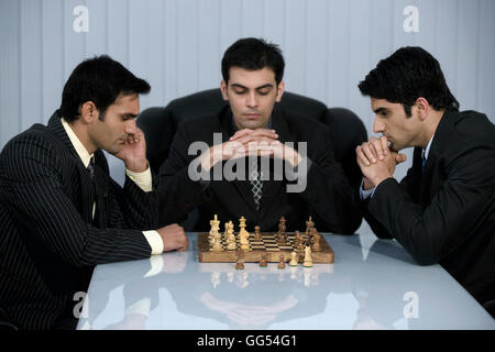 Schach spielen Stockfoto