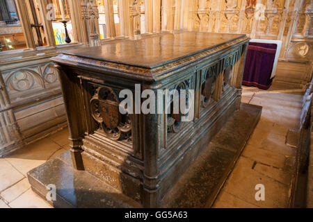 Das Grab von Arthur Prince Of Wales Bruder König 8. Henry VIII von England, in Worcester Kathedrale von Worcester. VEREINIGTES KÖNIGREICH. Stockfoto