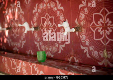 Wasser-Trinkbrunnen in Bagan Zug oder Bahnstation Bagan Myanmar Stockfoto