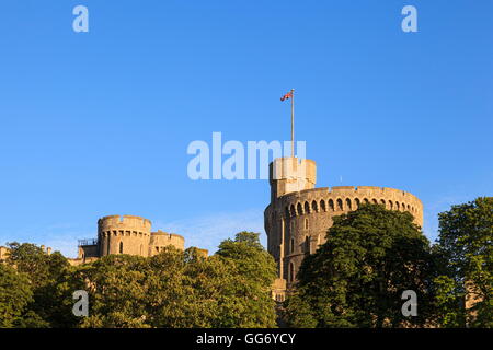 Windsor Castle angesehen von König Edward VII Avenue Stockfoto