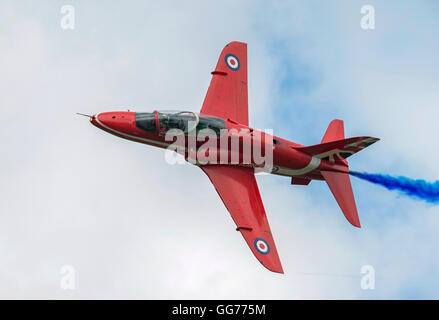 Rote Pfeile BAE Hawk T1 Royal Air Force Display Team beim Royal International Air Tattoo 2016 Stockfoto