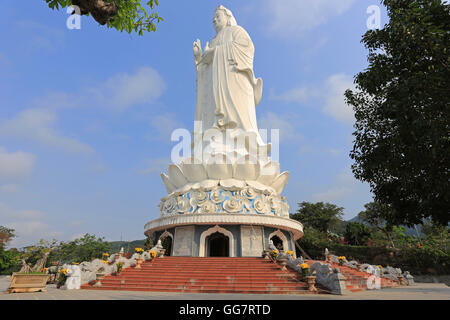 Die Statue des Buddha in Linh Ung Pagode, Da Nang, Vietnam Stockfoto