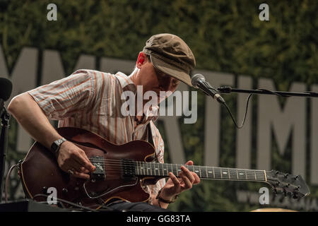 Rom, Italien. 3. August 2016. Kurt Rosenwinkel an der Gitarre, Tim Motzer an der Gitarre und Synthesizer und Joost Potocka am Schlagzeug, live gespielt in der Casa del Jazz in Rom während der Überprüfung MusicaSummertime 2016. © Leo Claudio De Petris/Pacific Press/Alamy Live-Nachrichten Stockfoto