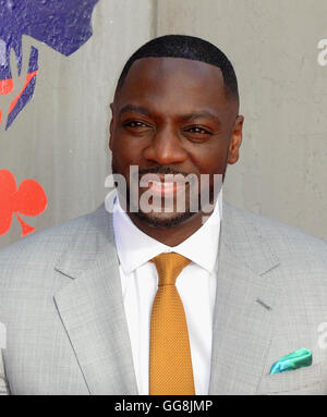 London, UK. 3. August 2016. Adewale Akinnuoye-Agbaje besucht die Europäische Premiere von "Suicide Squad" im Odeon Leciester Square. Bildnachweis: Ferdaus Shamim/ZUMA Draht/Alamy Live-Nachrichten Stockfoto