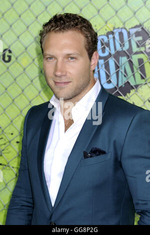 New York. 1. August 2016. Jai Courtney besucht die "Suicide Squad"-Premiere im Beacon Theatre am 1. August 2016 in New York. | Verwendung Weltweit © Dpa/Alamy Live-Nachrichten Stockfoto