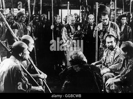 STERBEN SIEBEN SAMURAI / THE SEVEN SAMURAI Shichinin keine Samurai Japan 1954 Akira Kurosawa Filmszene Regie: Akira Kurosawa aka. Shichinin keine Samurai Stockfoto