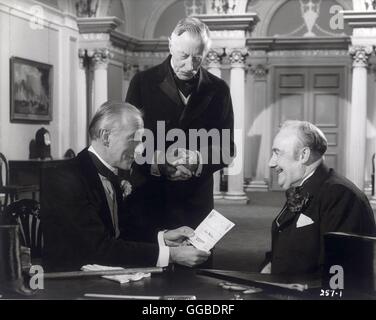 Millionen-Pfund-NOTE UK 1953 Ronald Neame Roderick Montpelier (WILFRID HYDE-WHITE), Bankdirektor Herr Garrett (ERNEST THESIGER), Oliver Montpelier (RONALD SQUIRE) Regie: Ronald Neame Stockfoto