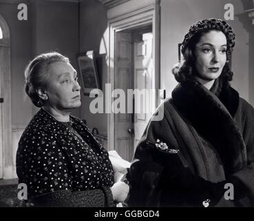 Hintergrund / UK 1953 / Daniel Birt Brownie (LILY KANN), Barbie Lomax (VALERIE HOBSON) Regie: Daniel Birt Stockfoto