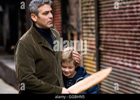 Michael Clayton / Michael Clayton (GEORGE CLOONEY) mit seinem Sohn Henry (AUSTIN WILLIAMS)-Regie: Tony Gilroy aka. Michael Clayton Stockfoto