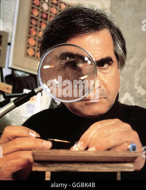 INSPEKTOR LAVARDIN ODER sterben GERECHTIGKEIT / Inspecteur Lavardin FRA/Schweiz 1986 / Claude Chabrol Im Sumpf des Bösen: JEAN-CLAUDE BRIALY als Claude Alvarez Regie: Claude Chabrol aka. Inspecteur Lavardin Stockfoto