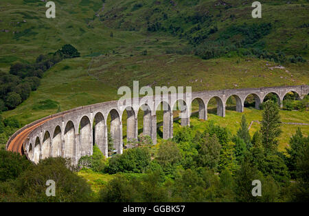 Glenfinnan-Viadukt, Lochaber Scotland UK bei Sonnenschein Stockfoto