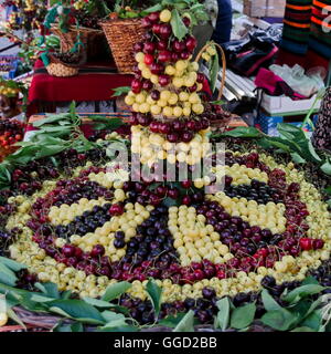 Fest der Kirschenfrucht in Kjustendil, Rechnungsvorlage, ihre Produktion rohem Obst, Bulgarien Stockfoto