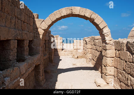 Israel, Naher Osten: Die Caesarea National Park, Heimat der Hellenistischen, römischen und Byzantinischen archäologische Funde der Stadt gebaut von Herodes Stockfoto