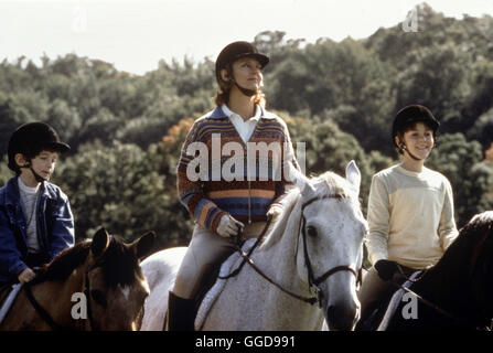 SEITE AN SEITE / Stiefmutter USA 1998 / Chris Columbus Reitausflug Mit der Mutter: Ben (LIAM AIKEN), Jackie (SUSAN SARANDON), Anna (JENA MALONE)-Regie: Chris Columbus aka. Stiefmutter Stockfoto