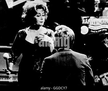 WER HAT ANGST VOR VIRGINIA WOOLF? / Wer hat Angst vor Virginia Woolf? USA 1966 / Mike Nichols Szene Mit GEORGE SEGAL (Nick), ELIZABETH TAYLOR (Martha) Regie: Mike Nichols aka. Wer hat Angst vor Virginia Woolf? Stockfoto