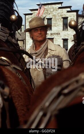 UNRUHESTIFTER sterben / D 1995 / Terence Hill Szene Mit TERENCE HILL (Travis). Regie: Terence Hill Stockfoto