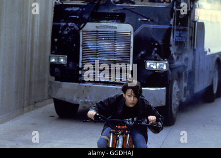 TERMINATOR II - TAG DER ABRECHNUNG / Terminator II - Urteil Tag USA 1991 / James Cameron Szene Mit EDWARD FURLONG (John Connor). Regie: James Cameron aka. Terminator II - Tag des jüngsten Gerichts Stockfoto