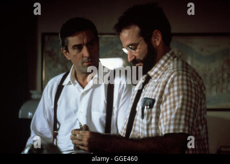 ZEIT DES ERWACHENS / Awakenings USA 1990 / Penny Marshall ROBERT DE NIRO (Leonard Lowe), ROBIN WILLIAMS (Dr. Sayer), in "Zeit des Erwachens", 1990. Regie: Penny Marshall aka. Zeit des Erwachens Stockfoto