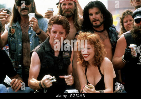 STONE COLD - KALT WIE STEIN / Stein kalt USA 1991 / Craig R. Baxley Filmszene Mit Rockerbraut aus "Stone Cold", 1991. Regie: Craig R. Baxley aka. Stone Cold Stockfoto