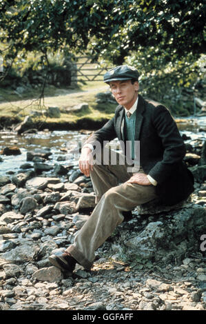 DER DOKTOR UND DAS LIEBE VIEH / alle Kreaturen groß und klein / CHRISTOPHER TIMOTHY (James Herriot) aka. Alle Kreaturen groß und klein Stockfoto