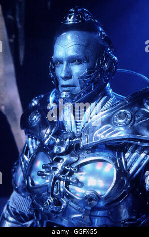 & ROBIN BATMAN / Batman & Robin USA 1997 / Joel Schumacher ARNOLD SCHWARZENEGGER (Mr. Freeze) Regie: Joel Schumacher aka. Batman & Robin Stockfoto