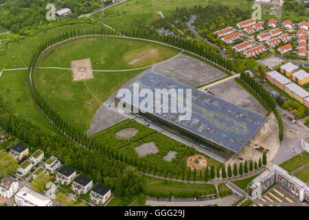 Luftaufnahme, Akademie Mont Cenis II - Herne Sodingen, Solardach, Solar Akademie Mont Cenis, Luftaufnahme von Herne, Stockfoto