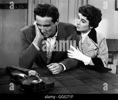 SYMPHONIE DES HERZENS / Rhapsody USA 1954 / Charles Vidor VITTORIO GASSMAN (Paul Bronte), ELIZABETH TAYLOR (Louise Durant), "Rhapsodie", 1954.  Regie: Charles Vidor aka. Rhapsodie Stockfoto