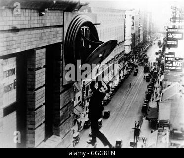 Sicherheit letzte / Sicherheit letzte USA 1923 / Fred C. Newmayer, Sam Taylor HAROLD LLOYD, ' Sicherheit letzte ', 1923. Regie: Fred C. Newmayer, Sam Taylor aka. Sicherheit letzte Stockfoto