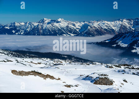 Geographie/Reisen, Österreich, Vorarlberg, Skigebiet, Gottesacker Plateau, Kleinwalsertal, dahinter Allgaeuer Alpen, Allgäu, Freedom-Of - Panorama Stockfoto