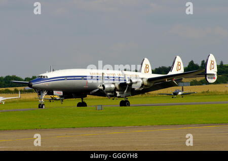 Breitling Super Constellation im Duxford Stockfoto