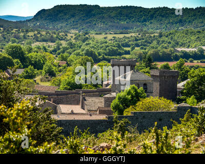 La Couvertoirade gekennzeichnet Les Plus Beaux Dörfer de France, Larzac Hochebene, Aveyron, Frankreich Stockfoto