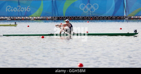 Der Brite Alan Campbell während die Männer einzelne Sculls Hitze 4 an der Lagoa Stadiun am ersten Tag der Olympischen Spiele in Rio, Brasilien. Stockfoto