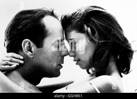 COLOR OF NIGHT / Farbe der Nacht USA 1994 / Richard Rush Szene Mit BRUCE WILLIS (Dr. Bill Capa) Und JANE März (Rose Dexter). Regie: Richard Rush aka. Farbe der Nacht Stockfoto