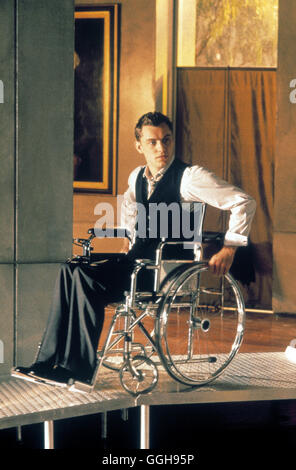 GATTACA / USA 1997 Gattaca / Andrew Nicol Jerome Morrow (JUDE LAW)-Regie: Andrew Nicol aka. Gattaca Stockfoto