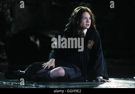 HARRY POTTER UND sterben KAMMER DES SCHRECKENS / Harry Potter und die Kammer der Geheimnisse GB 2002 / Chris Columbus Ginny Weasley (BONNIE WRIGHT)-Regie: Chris Columbus aka. Harry Potter und die Kammer des Schreckens Stockfoto