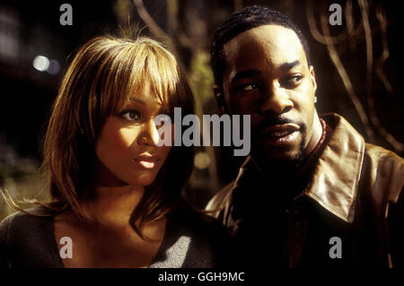 HALLOWEEN: Auferstehung / Halloween: Auferstehung USA 2002 / Rick Rosenthal Nora Winston (TYRA BANKKS), Freddie Harris (BUSTA RHYMES) Regie: Rick Rosenthal aka. Halloween: Auferstehung Stockfoto