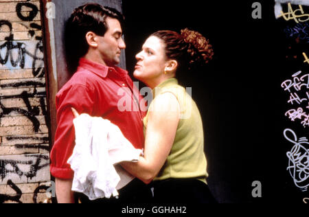 KISS ME GUIDO / Kiss me Guido USA 1997 / Tony Vitale Szene Mit Warren (ANTHONY BARRILE) Und Meryl (MOLLY PRICE)-Regie: Tony Vitale aka. Küss mich Guido Stockfoto