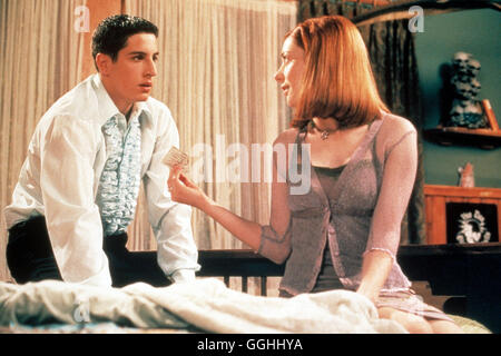 AMERICAN PIE / American Pie USA 1999 / Chris Weitz Szene Mit Jim (JASON BIGGS) Und Michelle Flaherty (ALYSON HANNIGAN)-Regie: Chris Weitz aka. American Pie Stockfoto