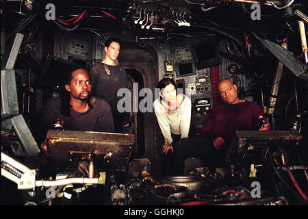 MATRIX - RELOADED / Matrix Reloaded USA 2002 / Larry & Andy Wachowski Kain (HAROLD PERRINEAU), Neo (KEANU REEVES), Trinity (CARRIE-ANNE MOSS), Morpheus (LAWRENCE FISHBURNE) Regie: Larry & Andy Wachowski aka. Matrix Reloaded Stockfoto