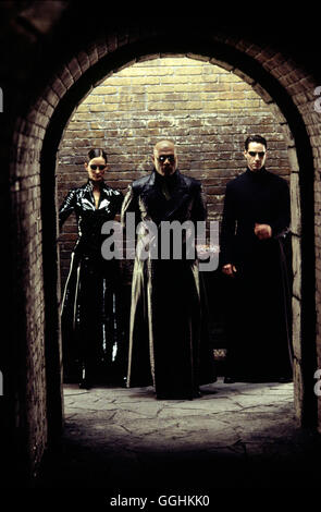 MATRIX - RELOADED / Matrix Reloaded USA 2002 / Larry & Andy Wachowski Trinity (CARRIE-ANNE MOSS), Morpheus (LAWRENCE FISHBURNE), Neo (KEANU REEVES) Regie: Larry & Andy Wachowski aka. Matrix Reloaded Stockfoto