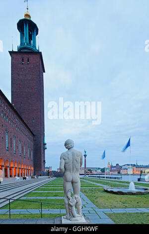 Turm der City Hall und Rathaus Gärten, Stockholm, Schweden Stockfoto