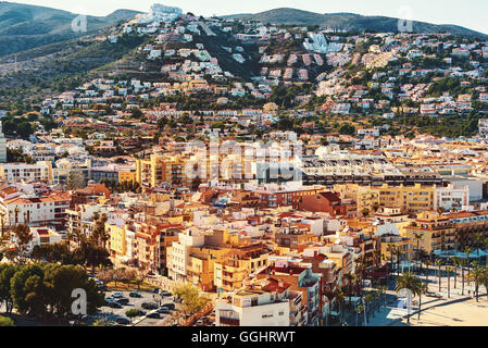 Peniscola Stadt, Blick vom Castillo del Papa Luna. Costa del Azahar, Provinz Castellon, Valencia. Spanien Stockfoto