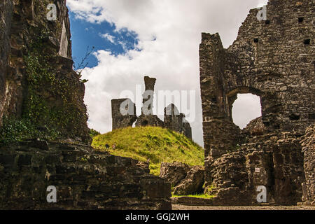 Okehampton Castle, Devon, Großbritannien Stockfoto