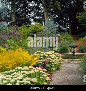 Newby Hall und Gärten - Ripon North Yorkshire - Autumn Garden GDN058384 Fotos Horticult Stockfoto