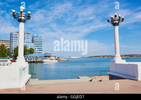 Schwarzen Meer Hafen von Sewastopol Krim Stockfoto