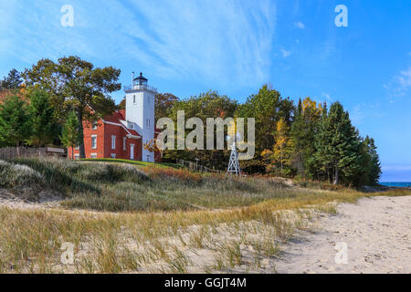 40 Meilen Point Lighthouse am Lake Huron, Rogers City, Michigan, senken Sie Halbinsel, Vereinigte Staaten Stockfoto